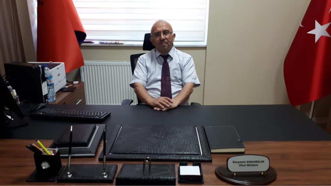 Bünyamin KARAARSLAN  - Okul Müdürü 